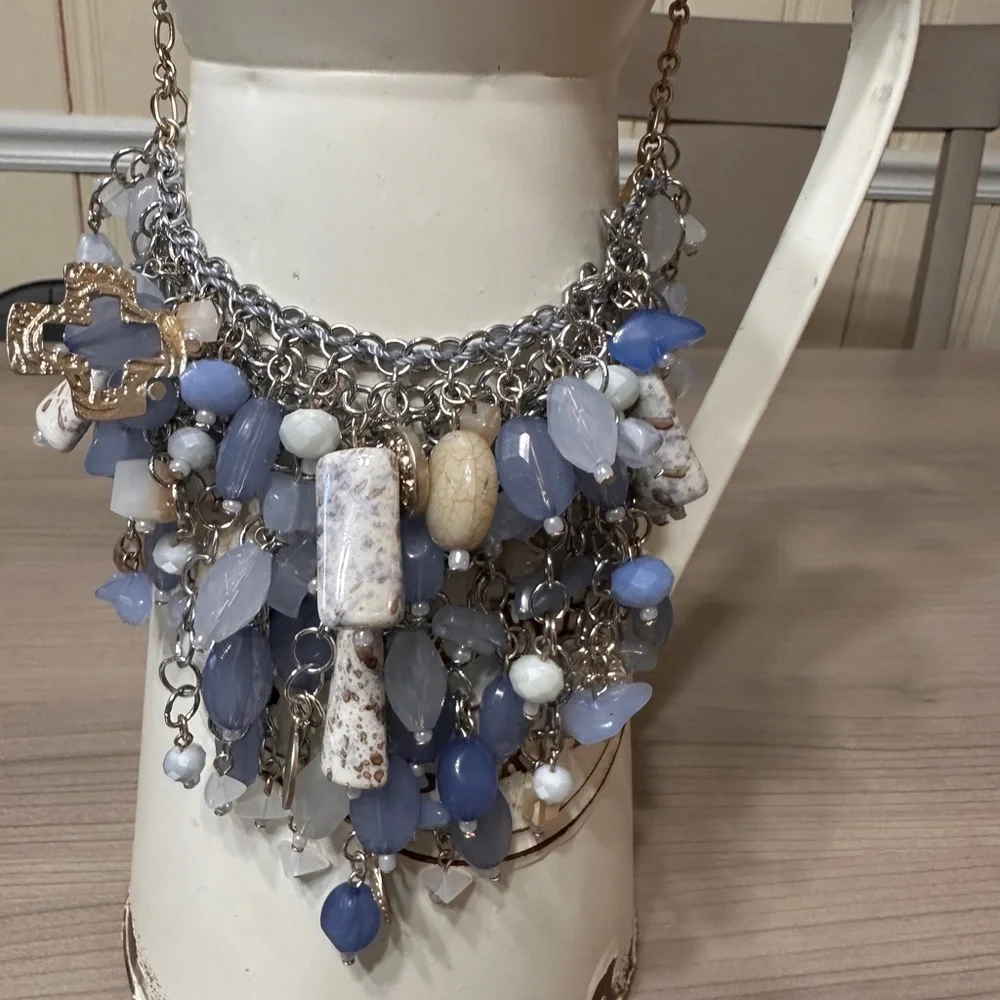 Jen & Co. Geometric Clutch with Tassel and Chicos NWT Necklace bundle